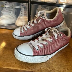 Converse. Red and white.